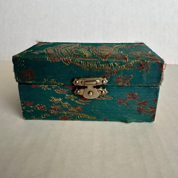 Panda Baoding balls for hand exercise, meditation, stress relief - Picture 4 of 10